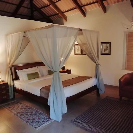 Aamod Bagh Tola Lodges, Kanha Kānha Exterior foto